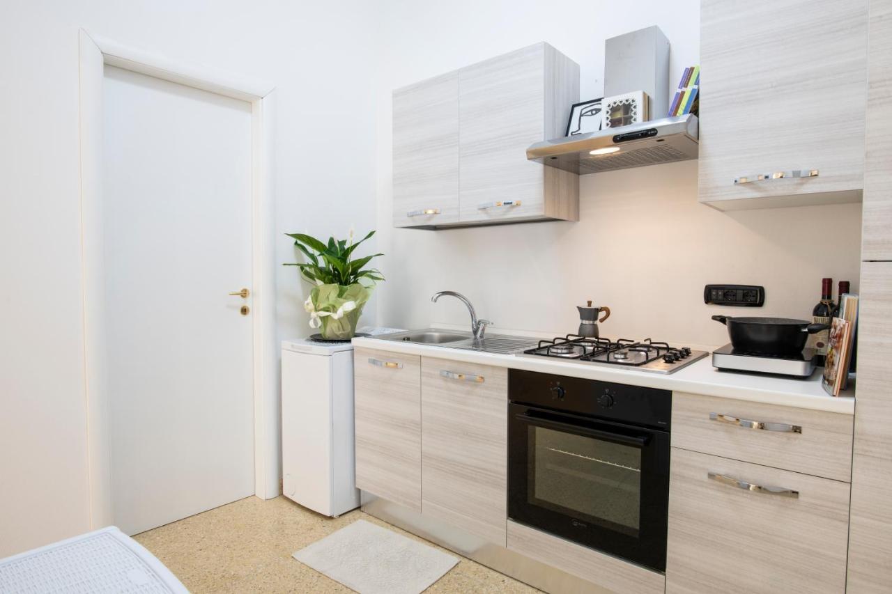 Corner Cavour Apartment Sassari Exterior photo